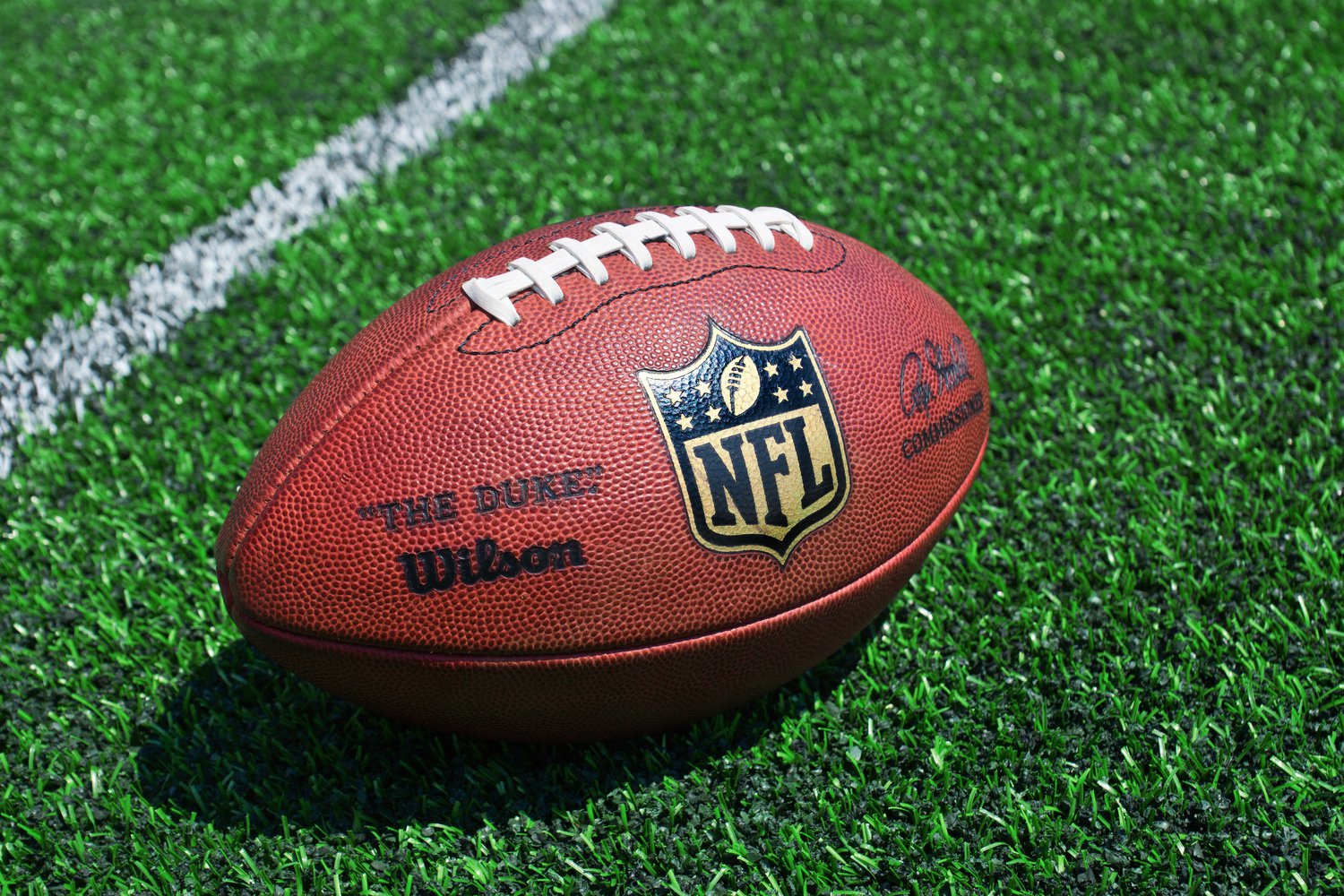 NFL Players Union Strikes Deal To Help Athletes To Earn Crypto