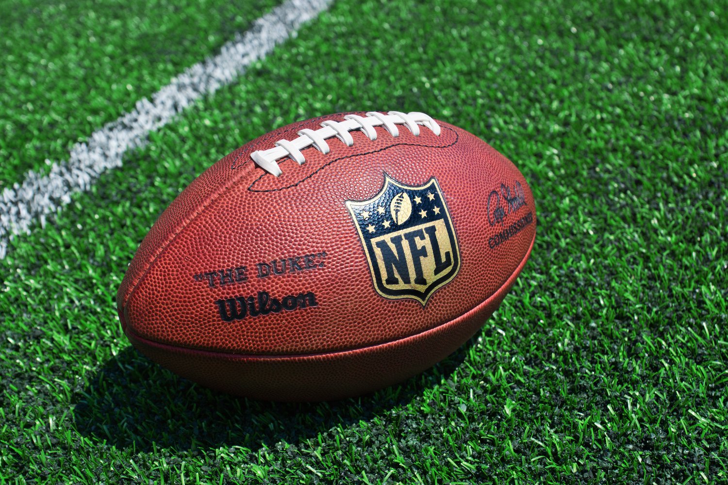 NFL Players Union Strikes Deal To Help Athletes To Earn Crypto