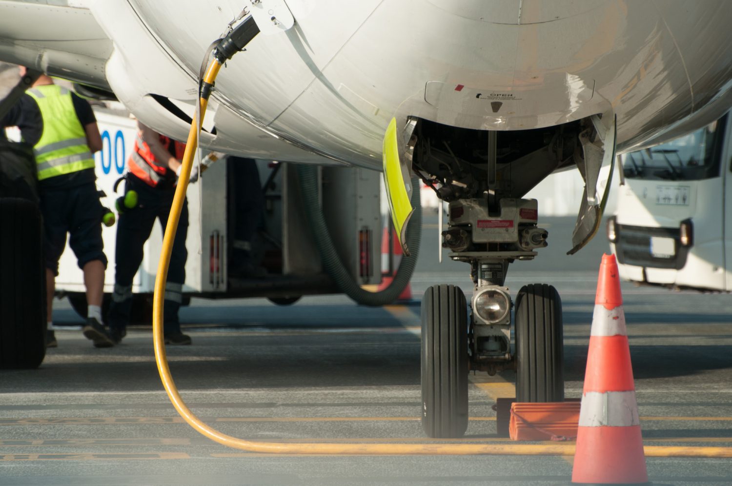 Major Russian Airline Tests Blockchain In Bid To Track Fuel Payments