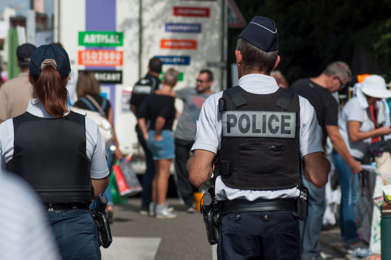 France Accuses Intelligence Agent Of Selling State Secrets For Bitcoin