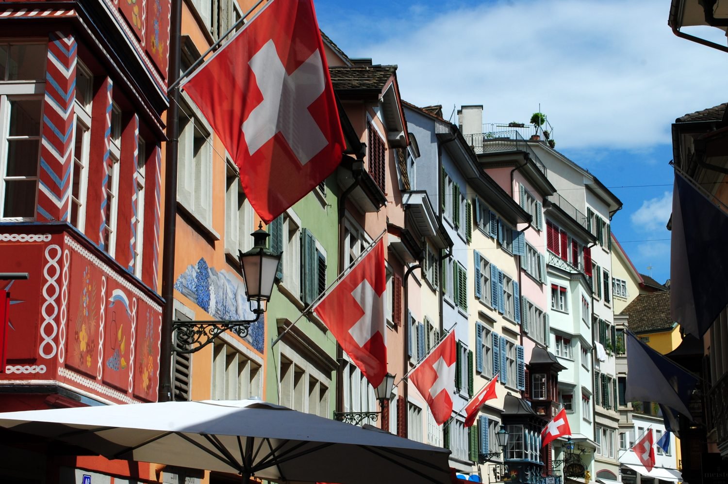 Crypto Fund Wins License From Swiss Markets Watchdog