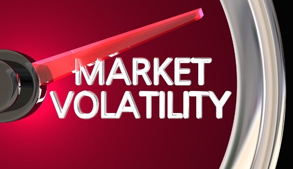 The Lowest Bitcoin Volatility Since May 2017: Is It Time For A Move? (Updated)