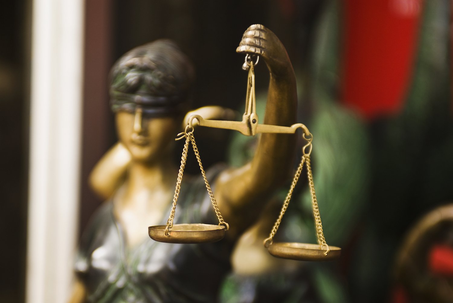 Judge Orders Trading Firm, CEO To Pay $2.5 Million In Bitcoin Ponzi Case