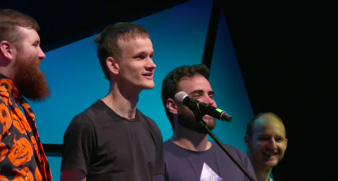 Vitalik Ends Devcon Talk With Sing-a-Long About Failed Ethereum Ideas