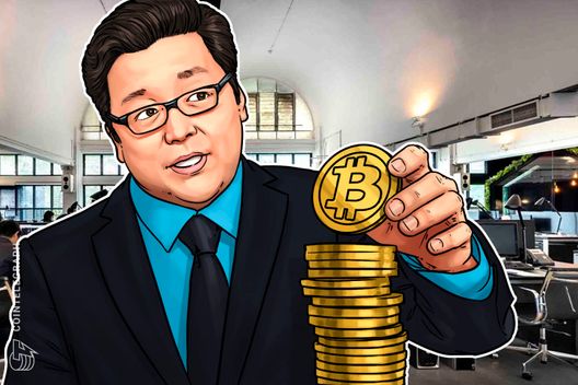 Fundstrat’s Tom Lee ‘Pleasantly Surprised’ By Recent Stability Of Bitcoin