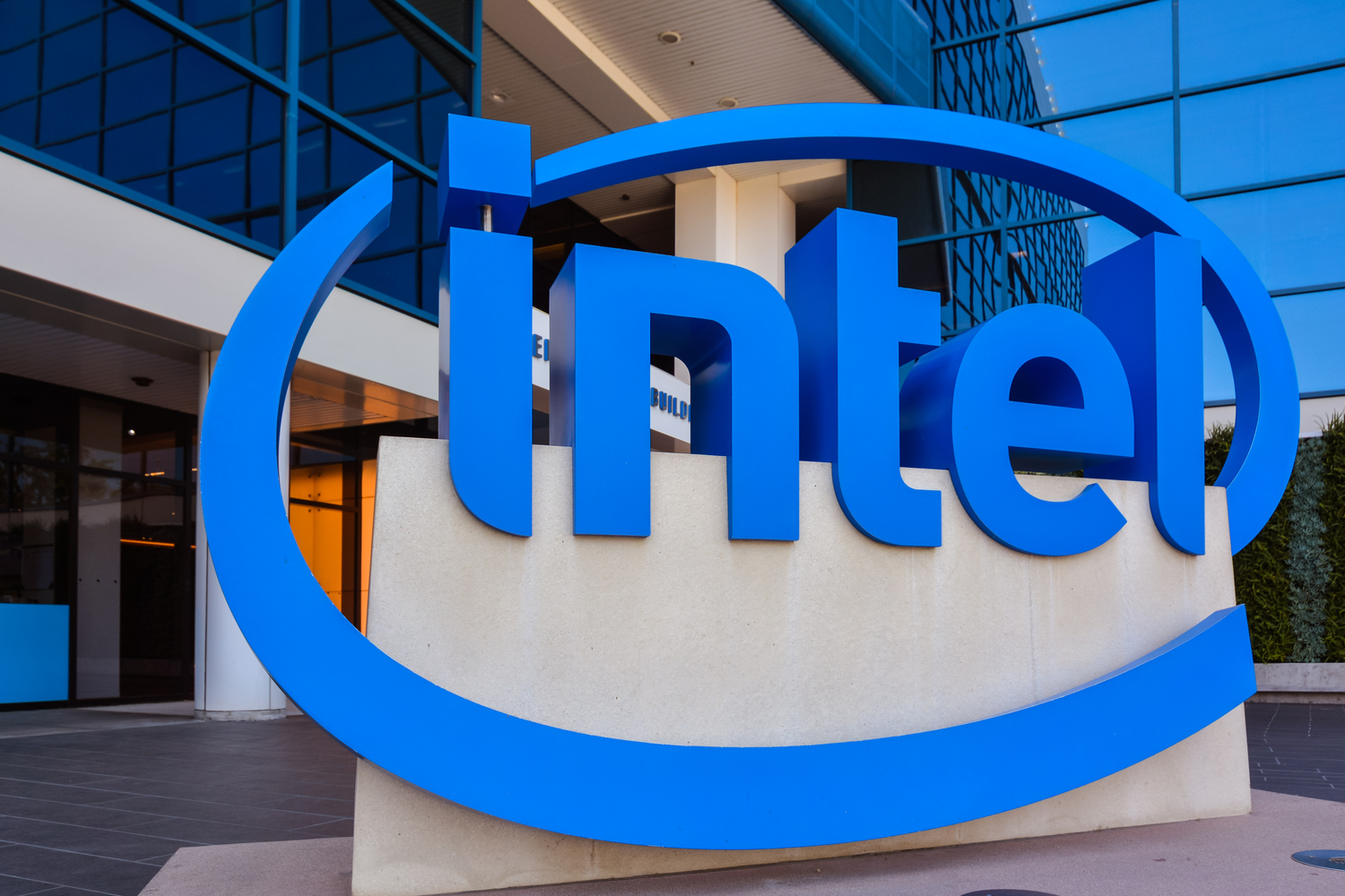 Intel Wins Patent For Energy-Efficient Bitcoin Mining