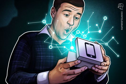 First Blockchain Smartphones Appear On The Market: Sirin Labs’ Finney Unboxed
