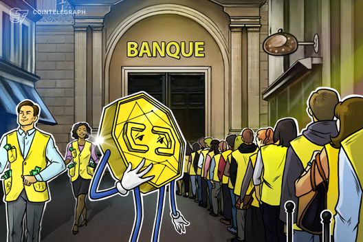 What We Know About Yellow Vests’ Bank Run And How Crypto Could Help It