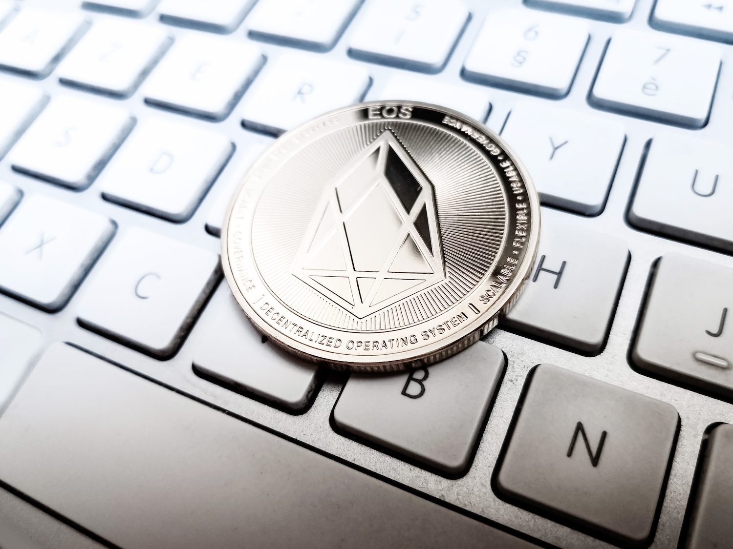 EOS-Powered Private Blockchain Studio StrongBlock Raises $4 Million