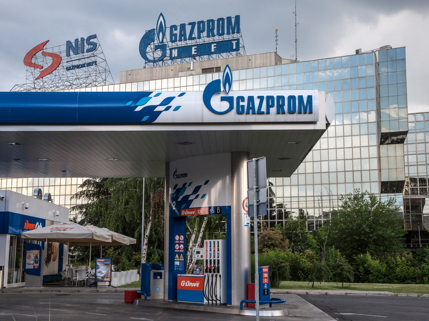 Russian Gas Giant Gazprom To Execute Business Contracts On A Blockchain