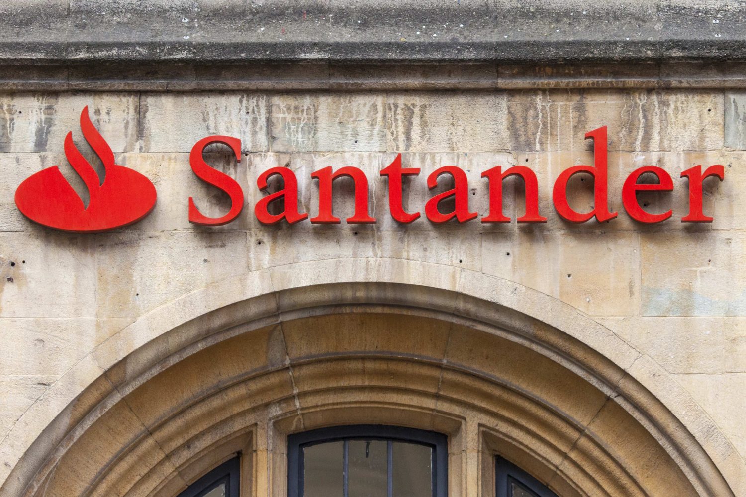 Santander, LeasePlan Testing Nivaura’s Blockchain-Based Floating Rate Bond
