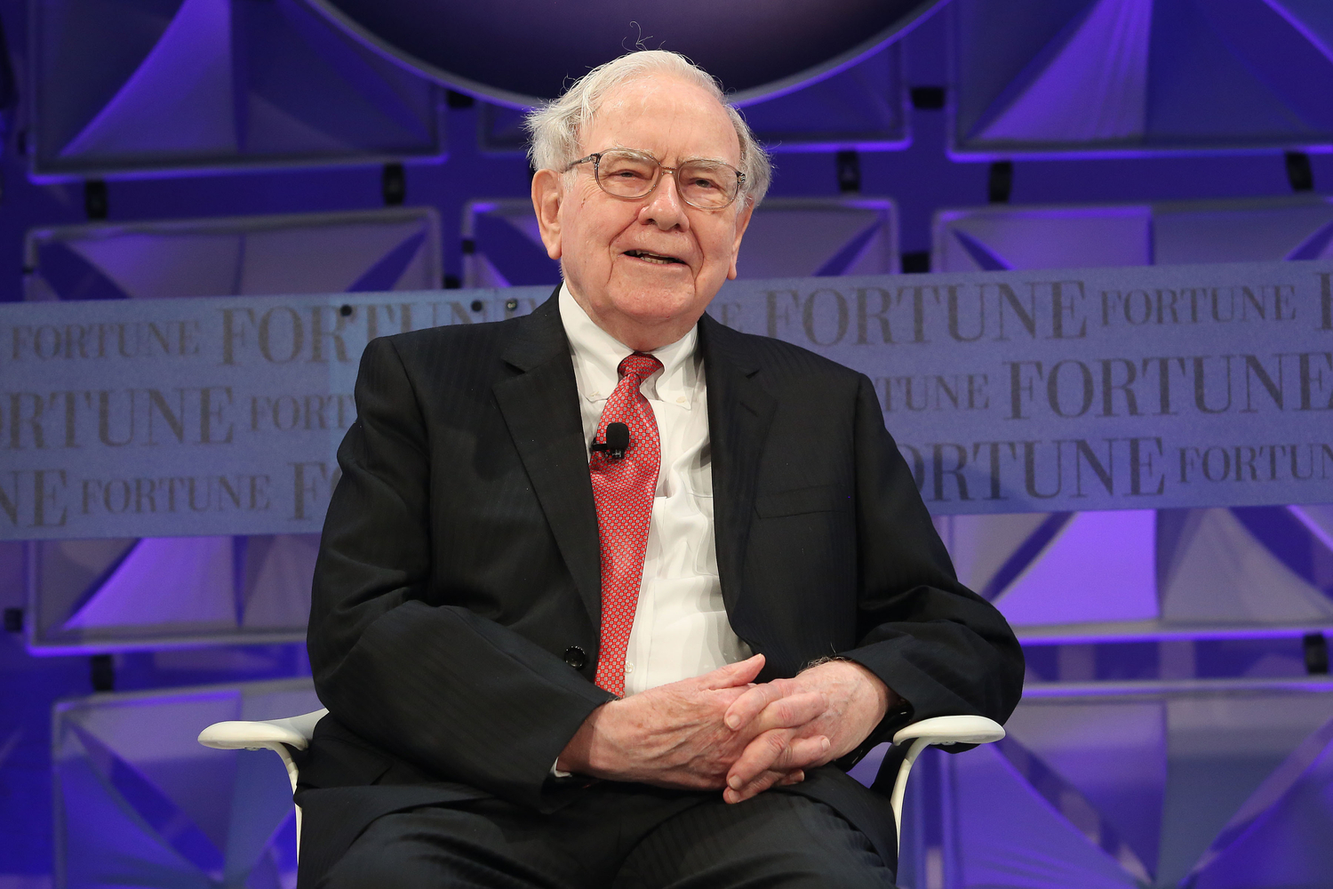 Tron Founder’s Winning $4.5 Million Bid Nets Dinner With Warren Buffett