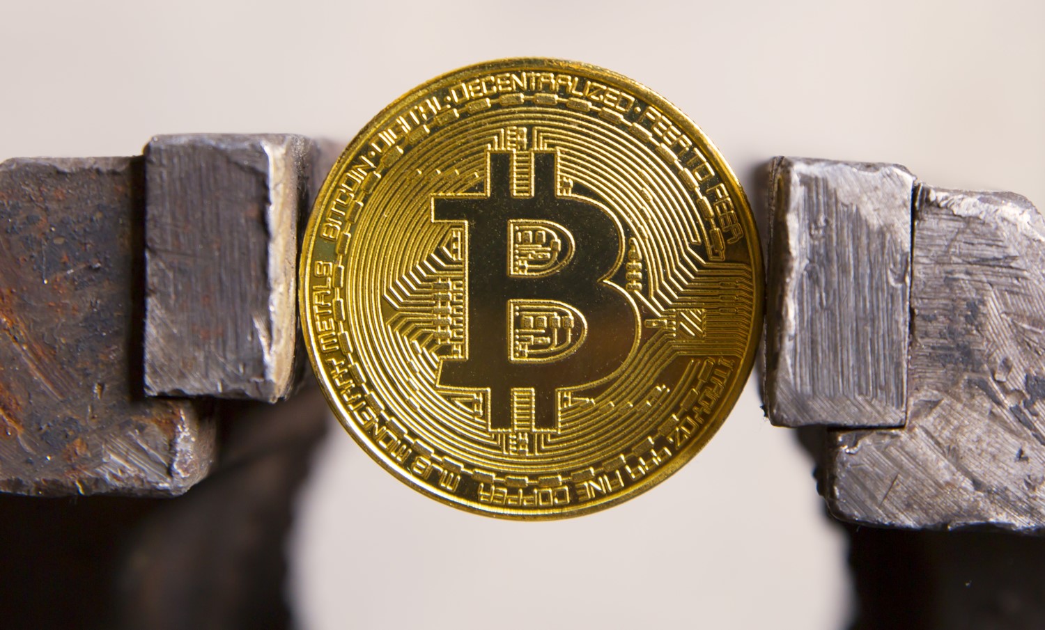 No Man’s Land: Bitcoin Price Locked In $600 Range For Seventh Day