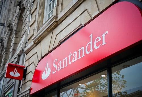 Breaking: Santander UK Bank Reportedly Halts Coinbase Payments