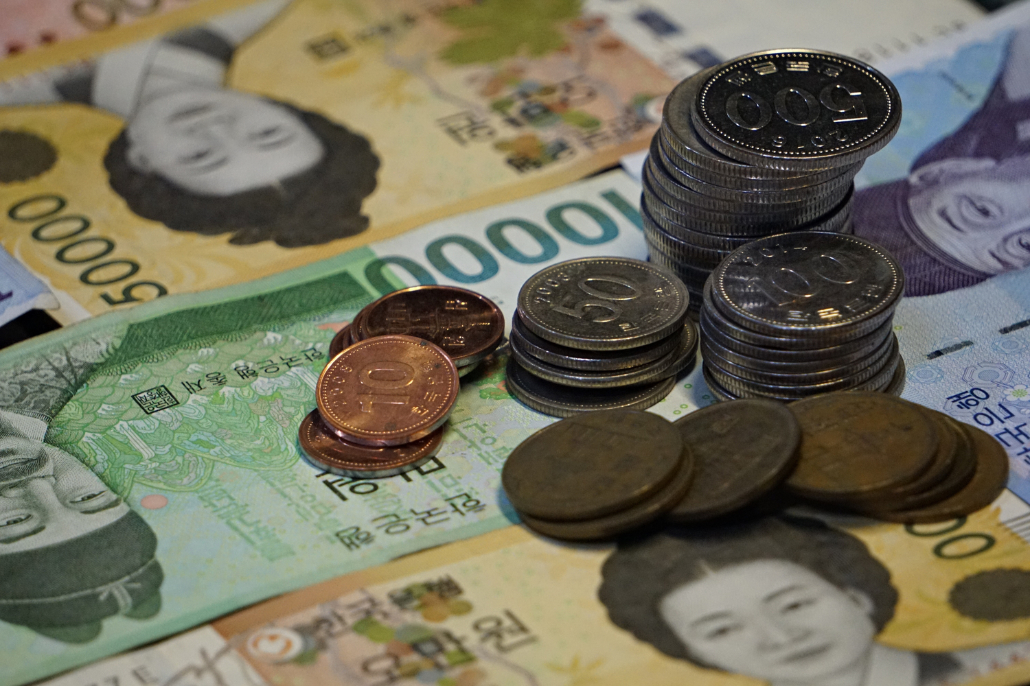 Korean Crypto Exchange ‘Prixbit’ Shuts Down Over Banking Woes