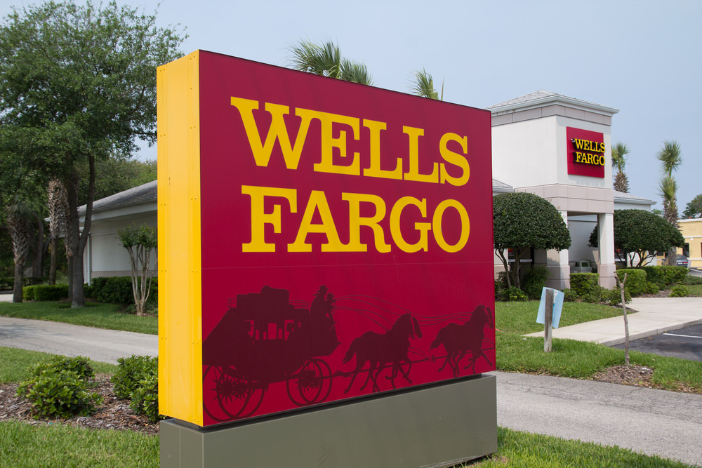 Wells Fargo To Pilot Dollar-Linked Crypto For Internal Settlement