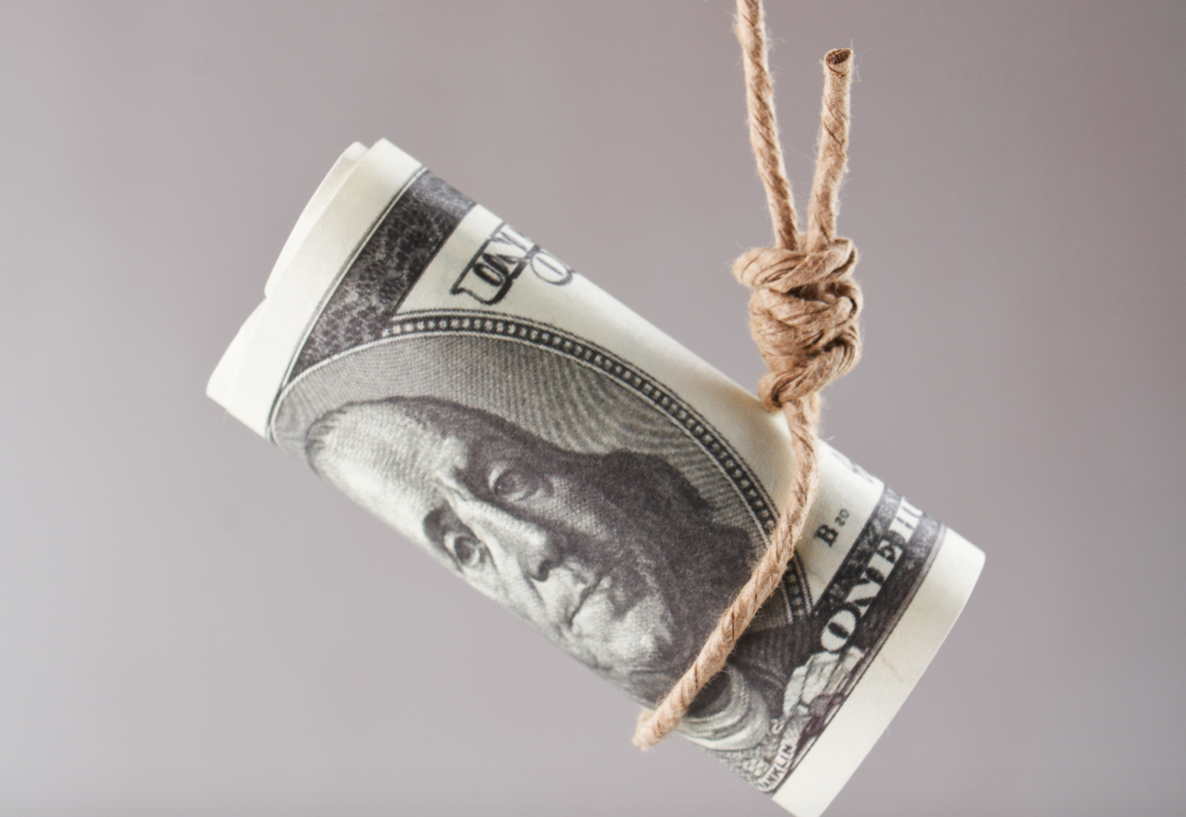 Bear Trap? Bitcoin Slips To One-Week Low Amid Low Volumes