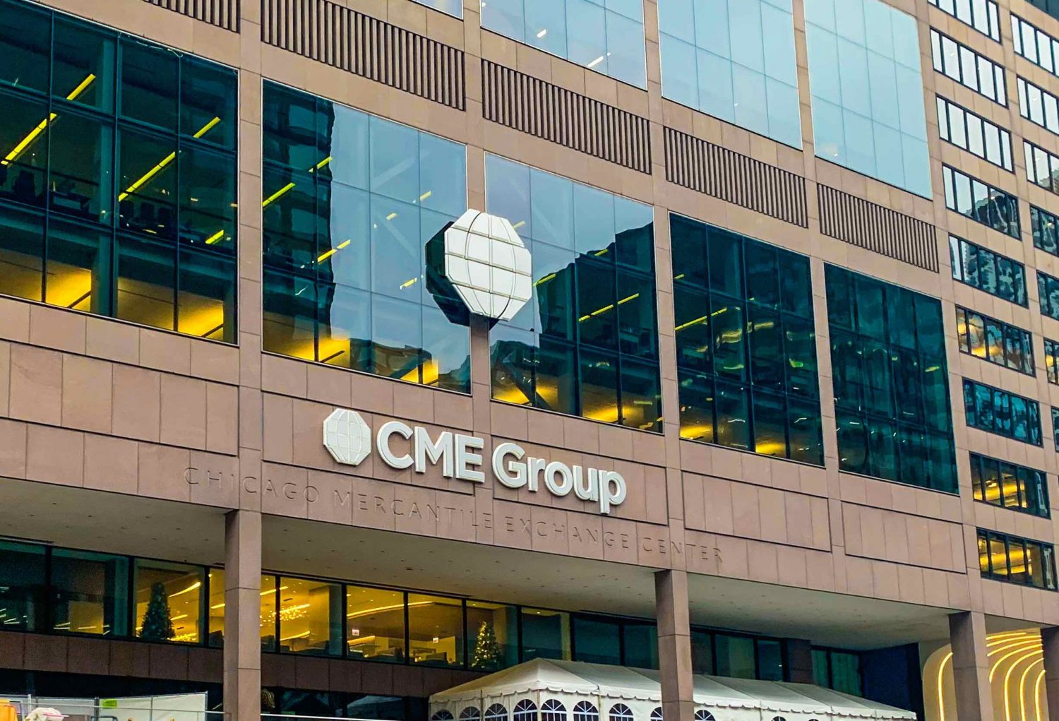 Cme-takes-its-bitcoin-options-live,-competing-with-ice’s-bakkt