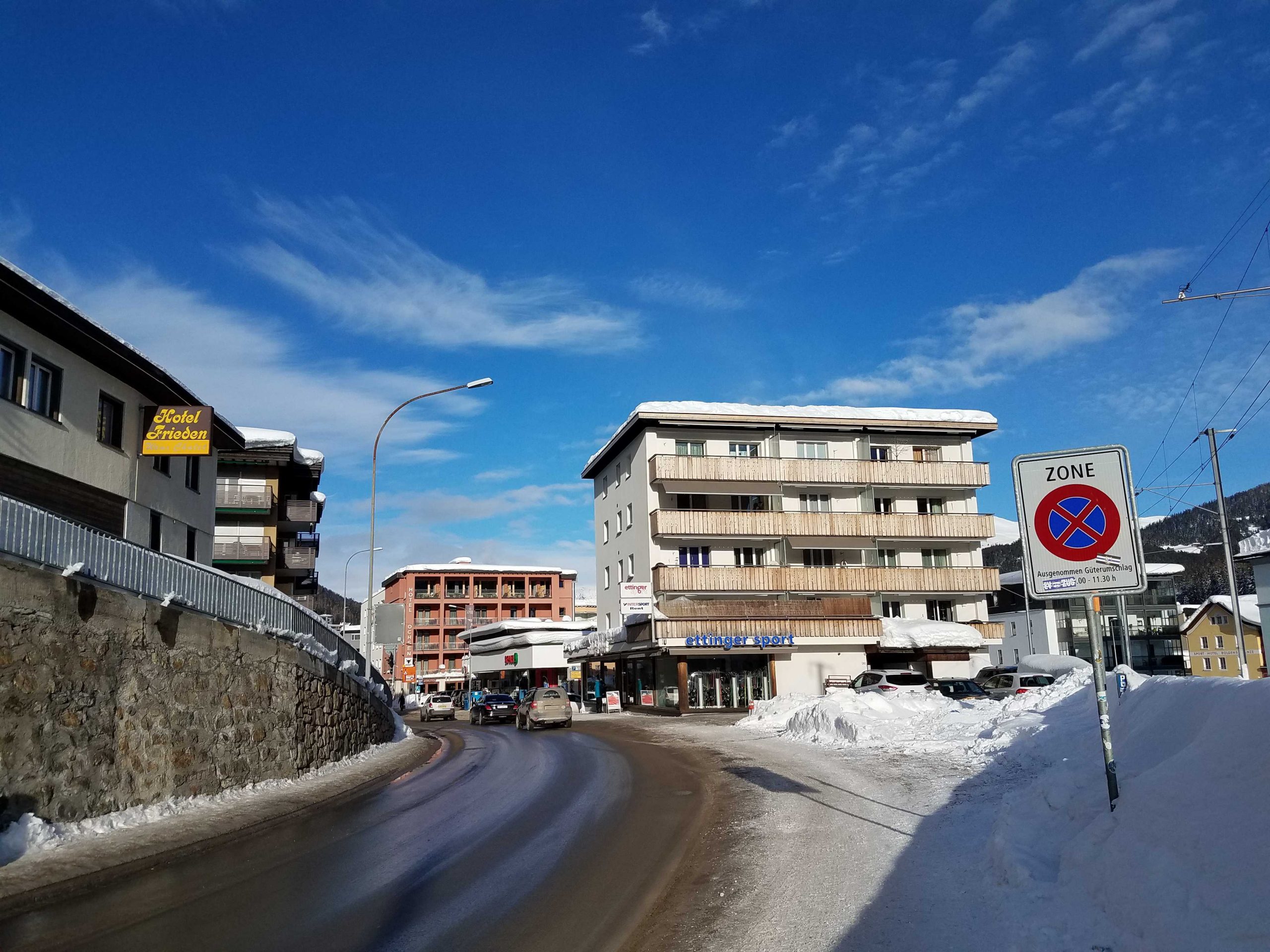 Ahead-of-davos,-what-can-cash-teach-us-about-crypto?