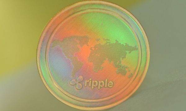 Ripple-partners-with-european-remittance-company-azimo-but-legal-troubles-continue
