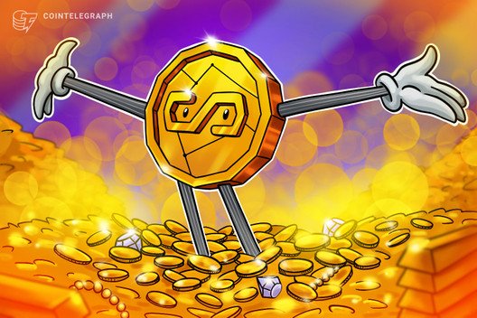 Stablecoin-on-chain-activity-grows-800%-in-a-year