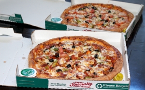 10-years-after-laszlo-hanyecz-bought-pizza-with-10k-bitcoin,-he-has-no-regrets