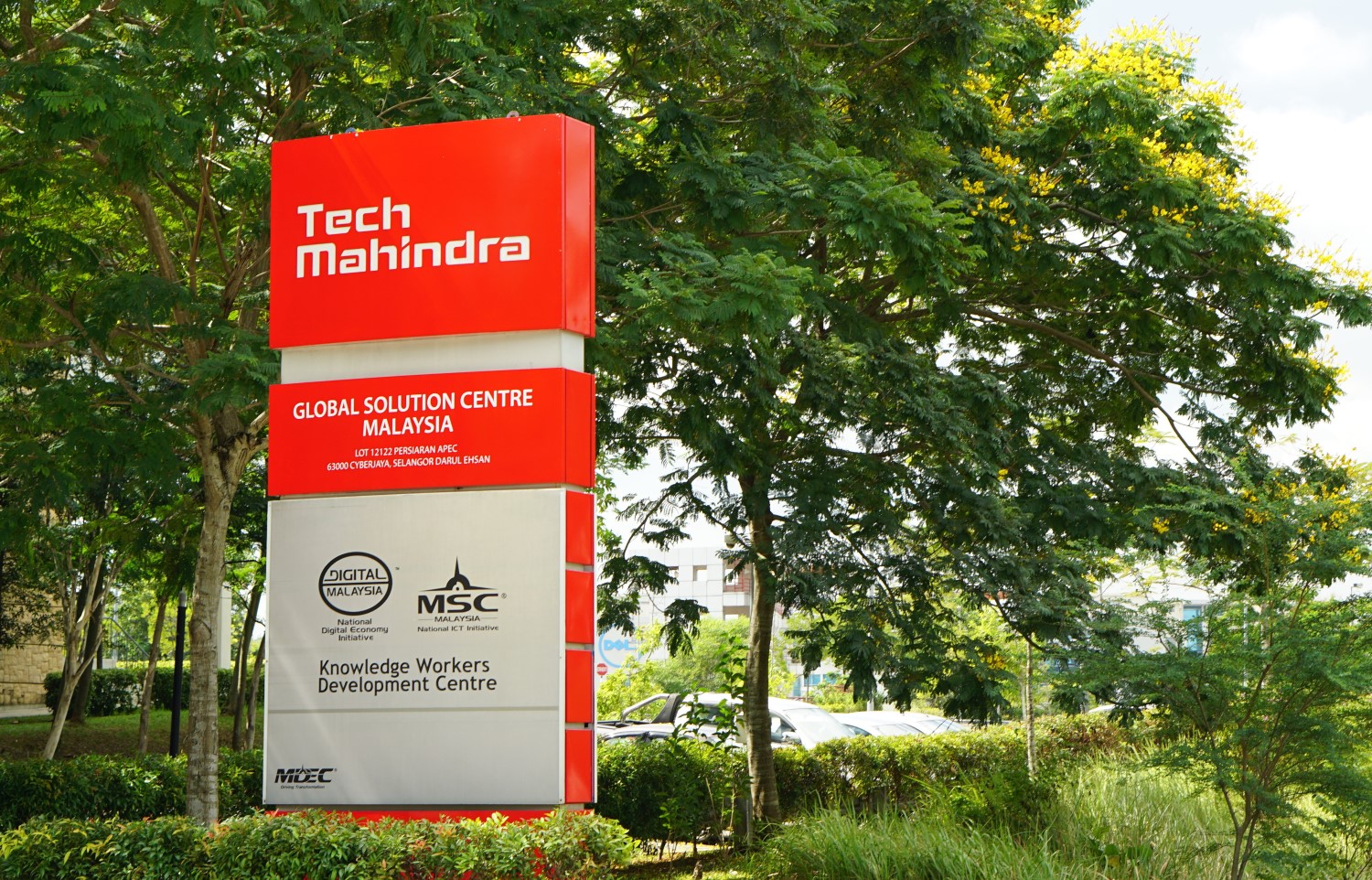 Tech-mahindra-inks-education-deal-to-develop-india’s-blockchain-talent