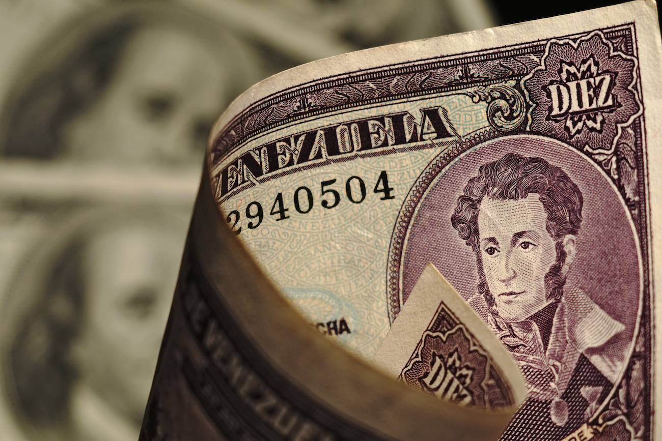 Venezuela-is-a-testing-ground-for-digital-dollarization-(and-zelle-doesn’t-like-it)