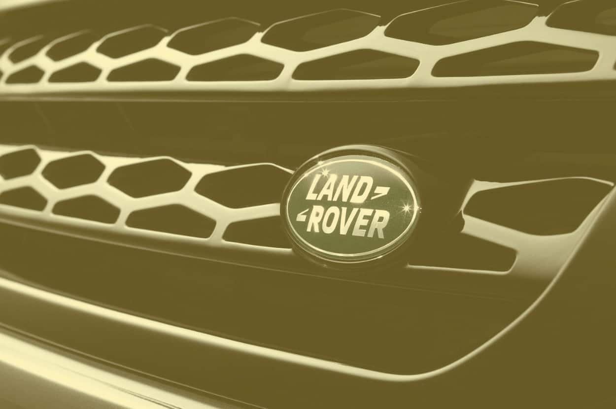 2009:-bitcoin-network-was-created,-land-rover-ad-informs