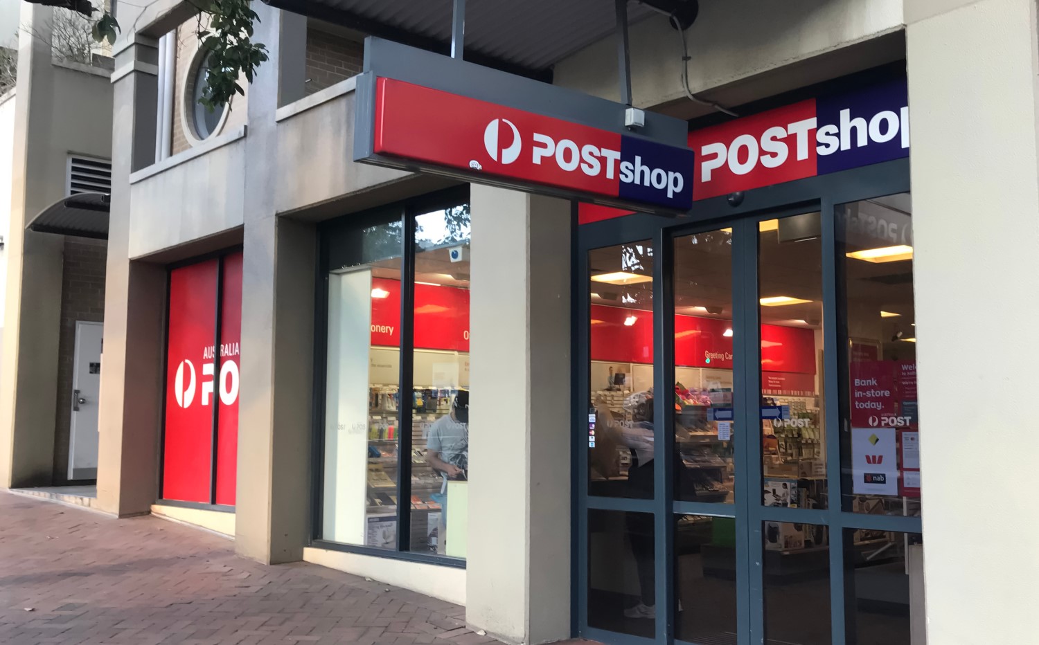 Australia-post-now-lets-customers-buy-bitcoin-at-over-3,500-outlets