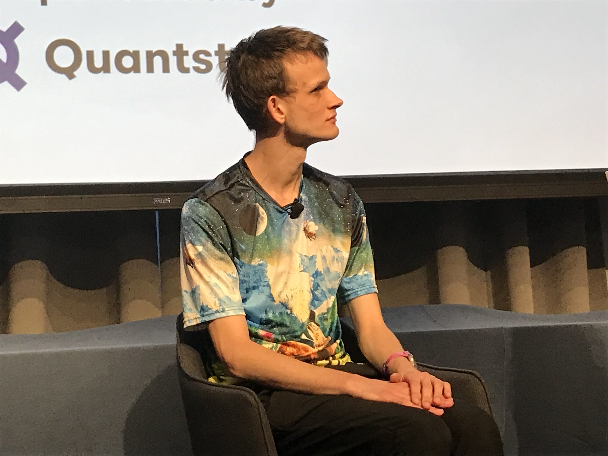 First-mover:-ethereum-a-victim-of-its-own-success-as-fees-soar,-vitalik-complains