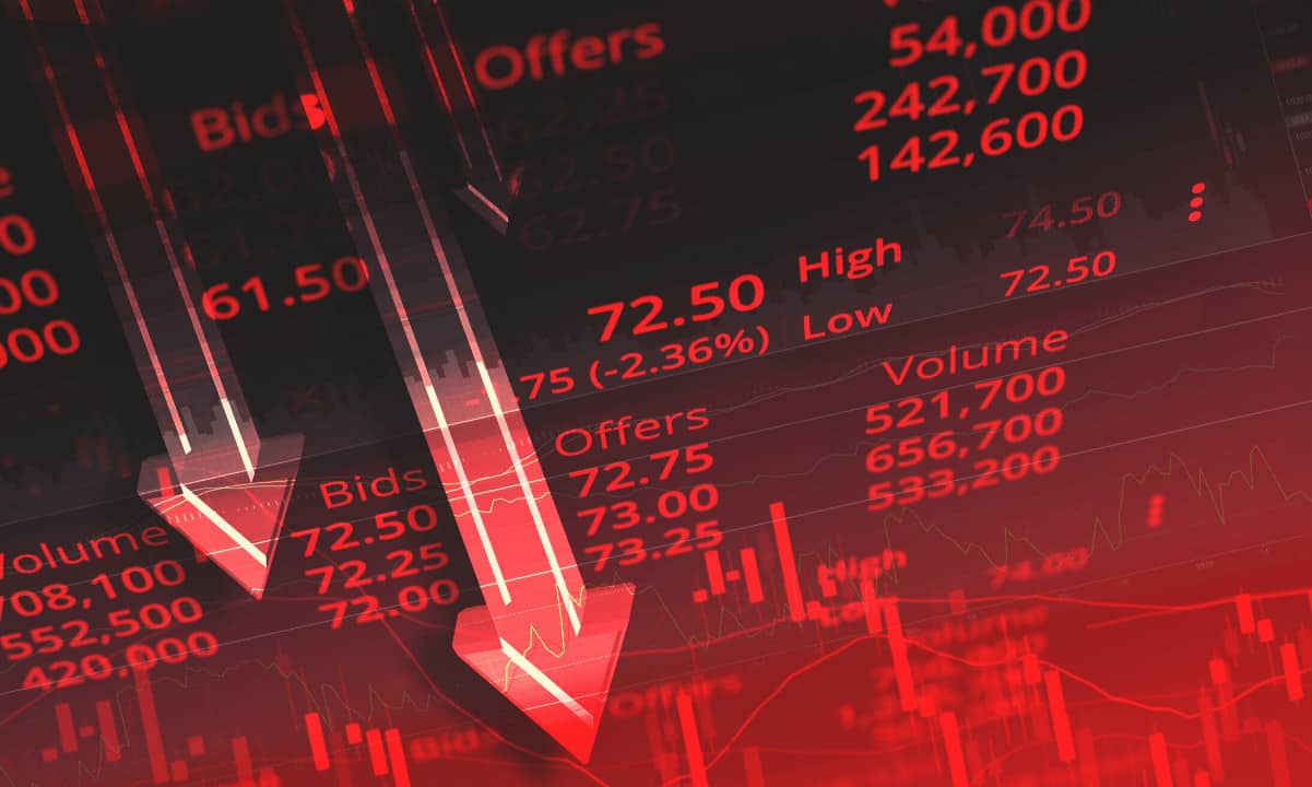 Crypto-markets-shed-$10-billion-in-hours-as-bitcoin-loses-$400-(market-watch)