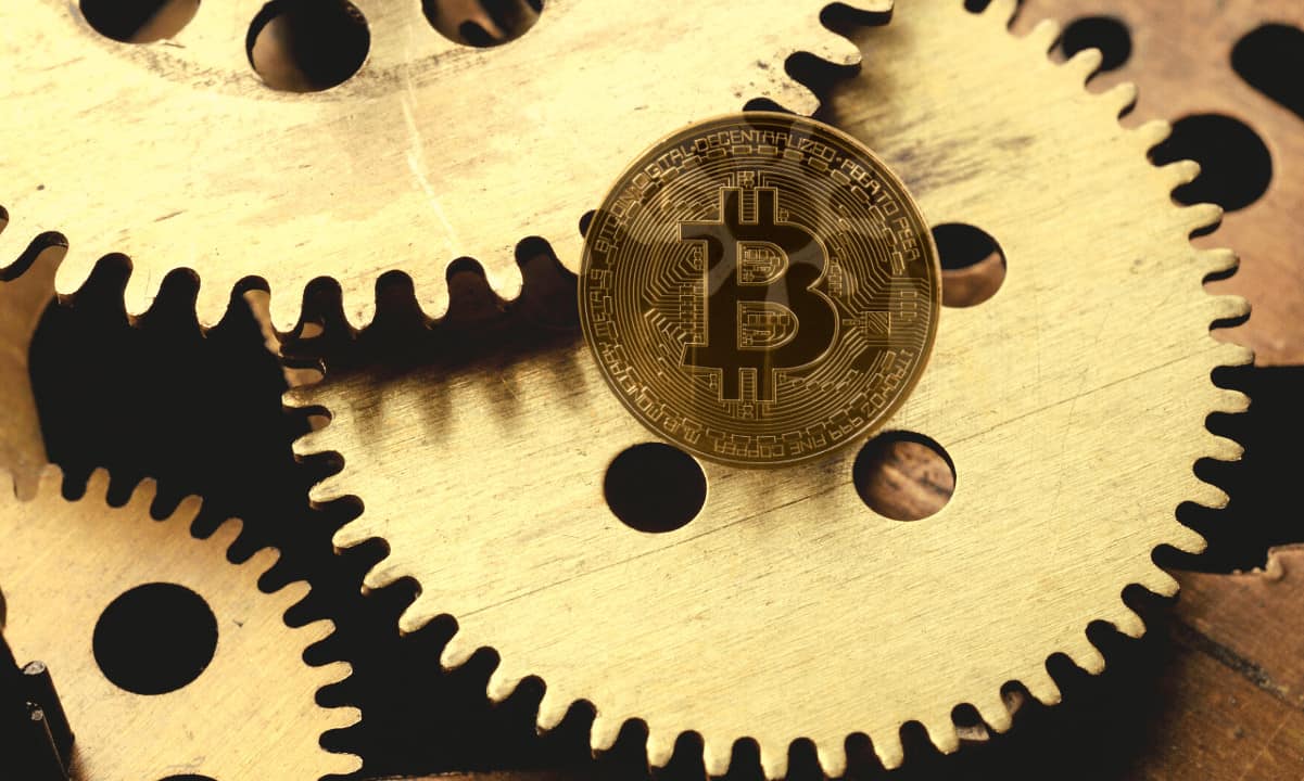 Bitcoin-moves-like-clockwork-after-the-halving,-says-stock-to-flow-creator