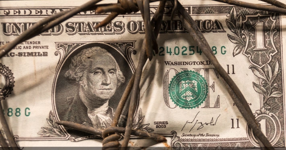 Dollar-decline-and-the-paralysis-of-conventional-monetary-policy