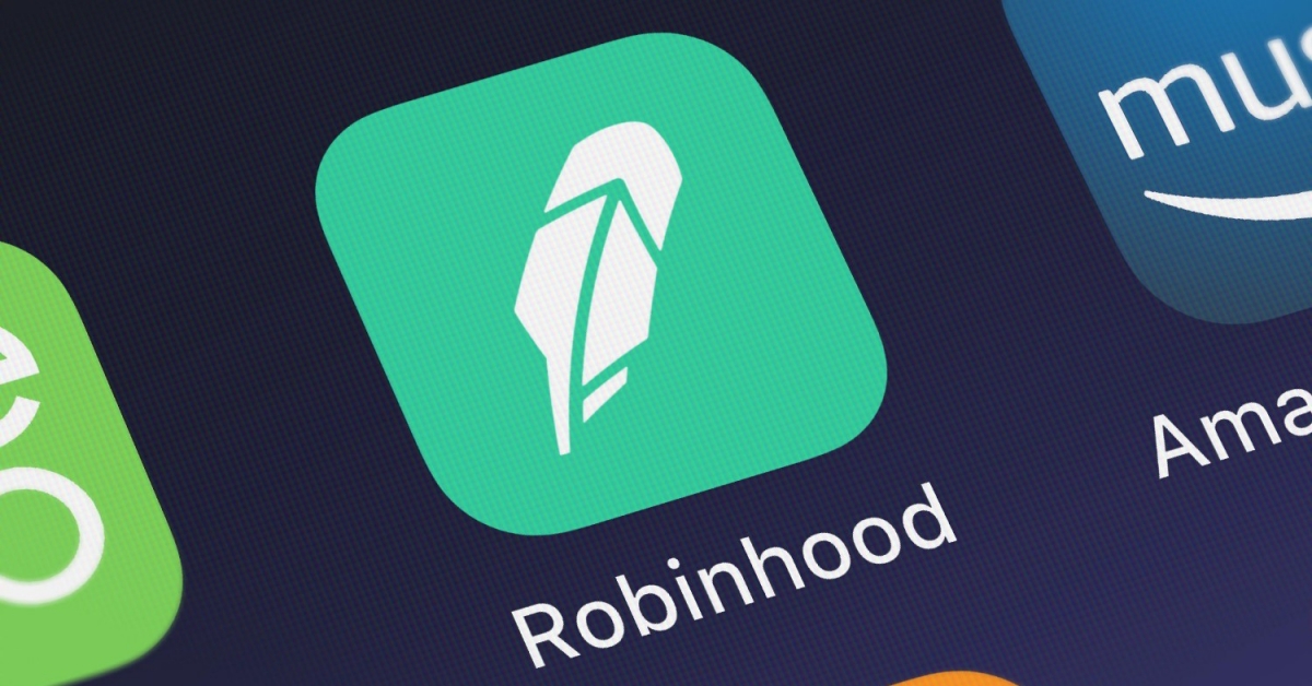 Robinhood-hires-goldman-sachs-to-lead-possible-$20b+-ipo:-report