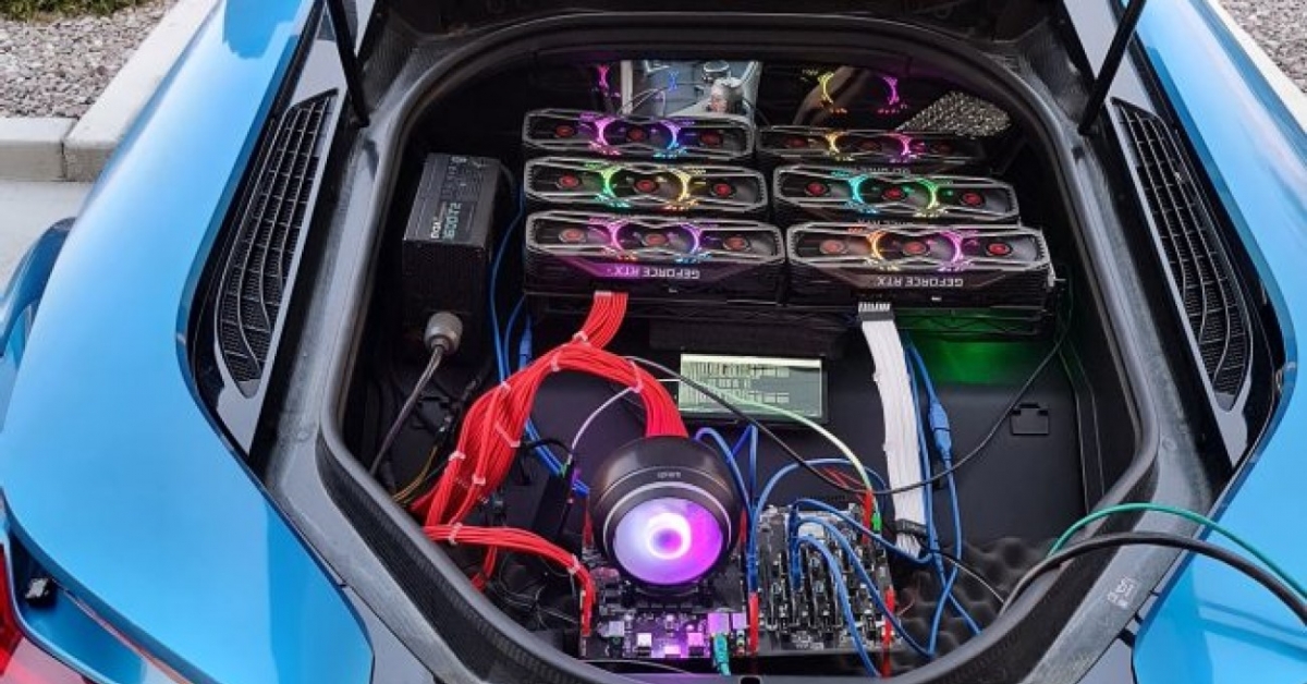 Us-man-installs-crypto-mining-rig-in-hybrid-bmw-sportscar