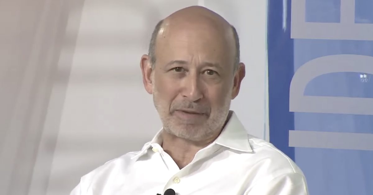 Ex-goldman-ceo-blankfein-says-governments-would-likely-try-to-shut-down-bitcoin-if-it-becomes-too-successful
