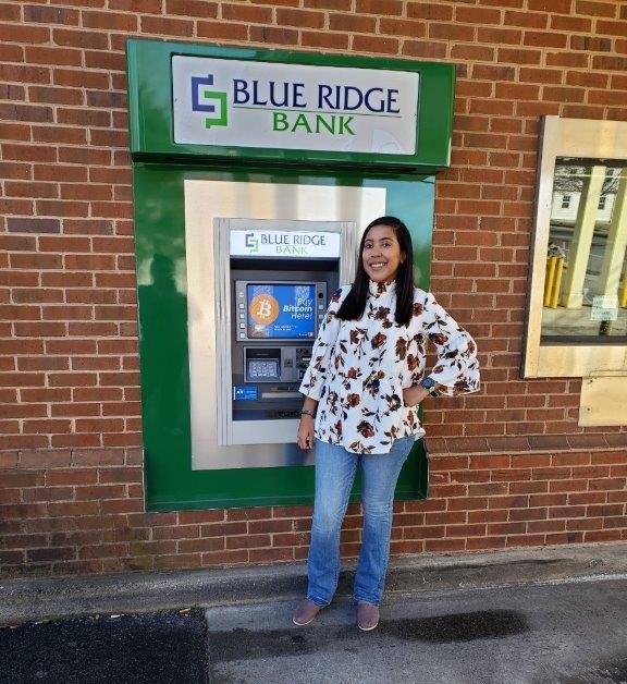 This-virginia-based-bank-is-letting-customers-buy-bitcoin-at-the-atm