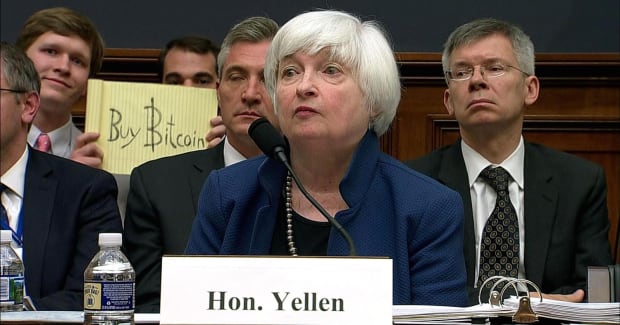 Janet-yellen-sounds-like-she’s-scared-of-bitcoin