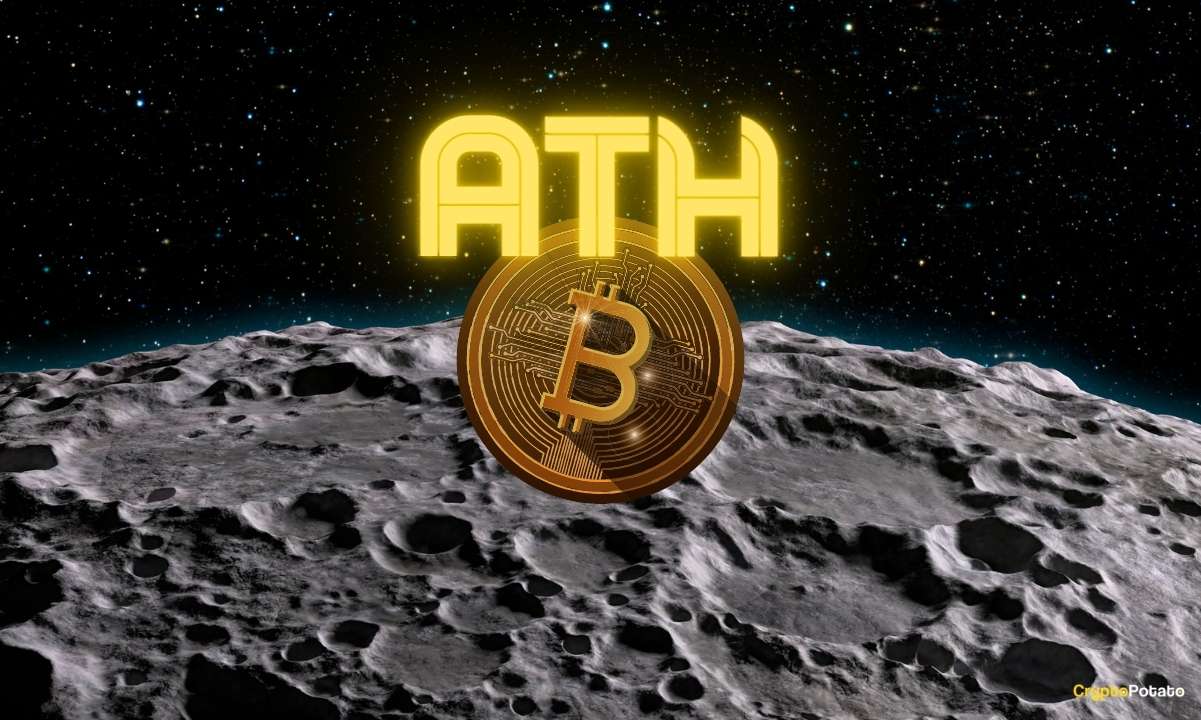 Bitcoin-now-at-all-time-high:-breaks-the-1-month-old-peak-surpassing-$62k
