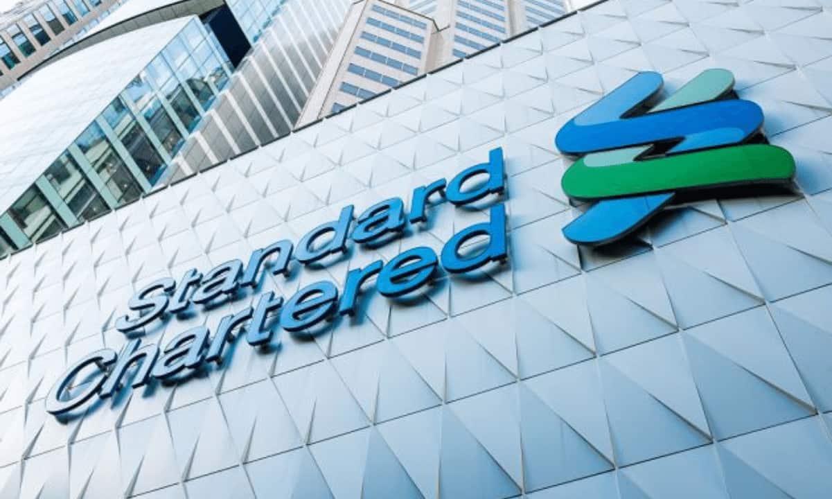 Uk-banking-giant-standard-chartered-to-release-cryptocurrency-trading-desk:-report