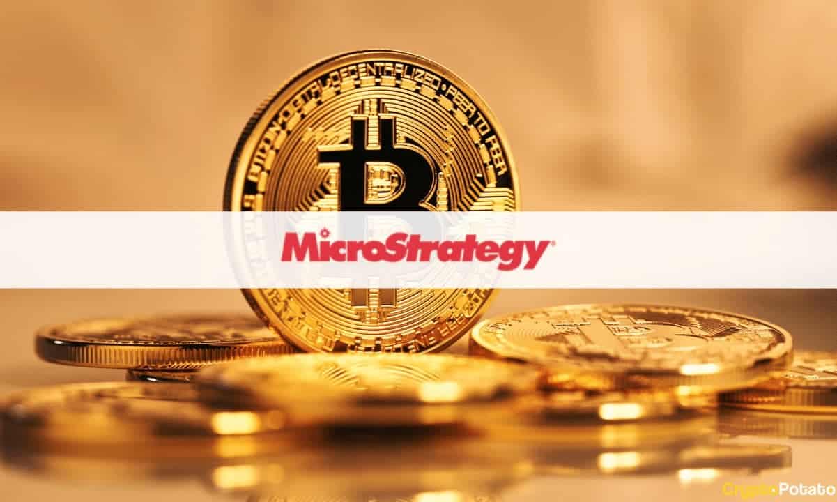 Microstrategy-boosts-$500m-junk-bond-sale-to-buy-more-bitcoin