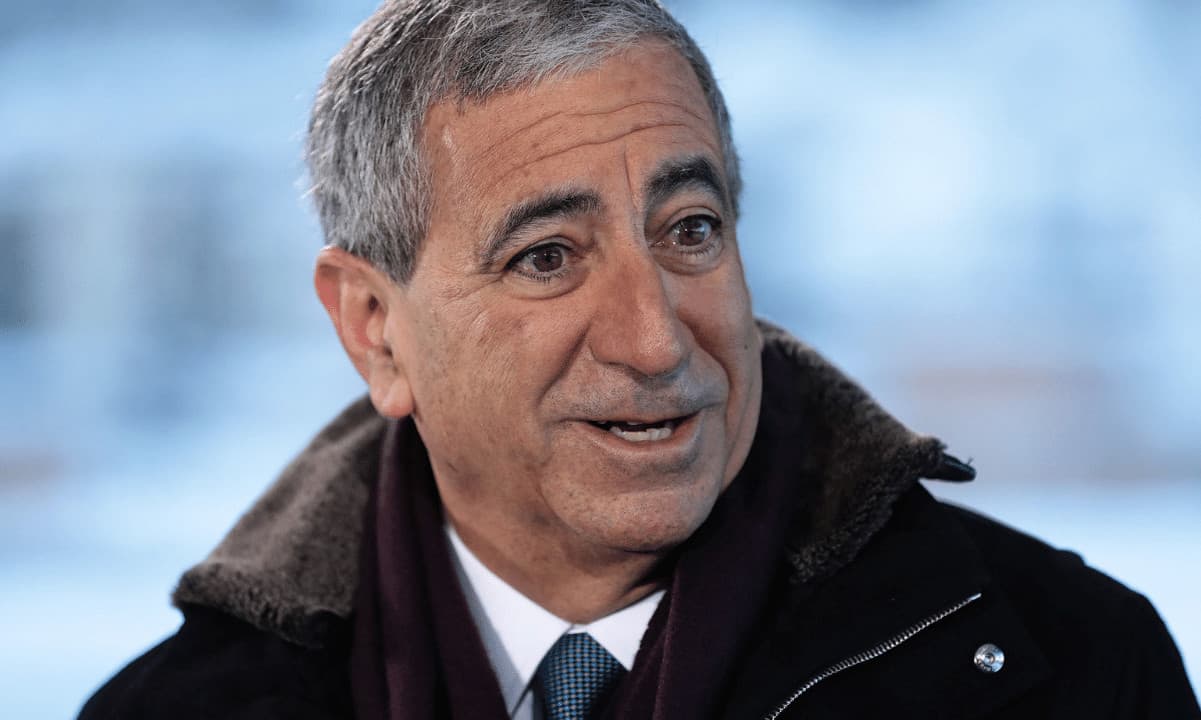 American-billionaire-ken-moelis-compares-the-crypto-craze-to-the-gold-rush-of-1848