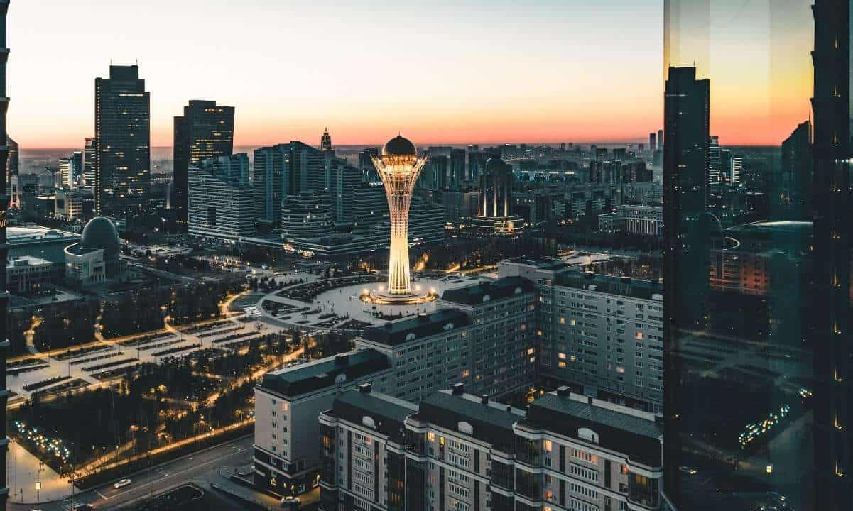 Kazakhstan-reportedly-planning-to-enable-banks-to-process-cryptocurrency-purchases