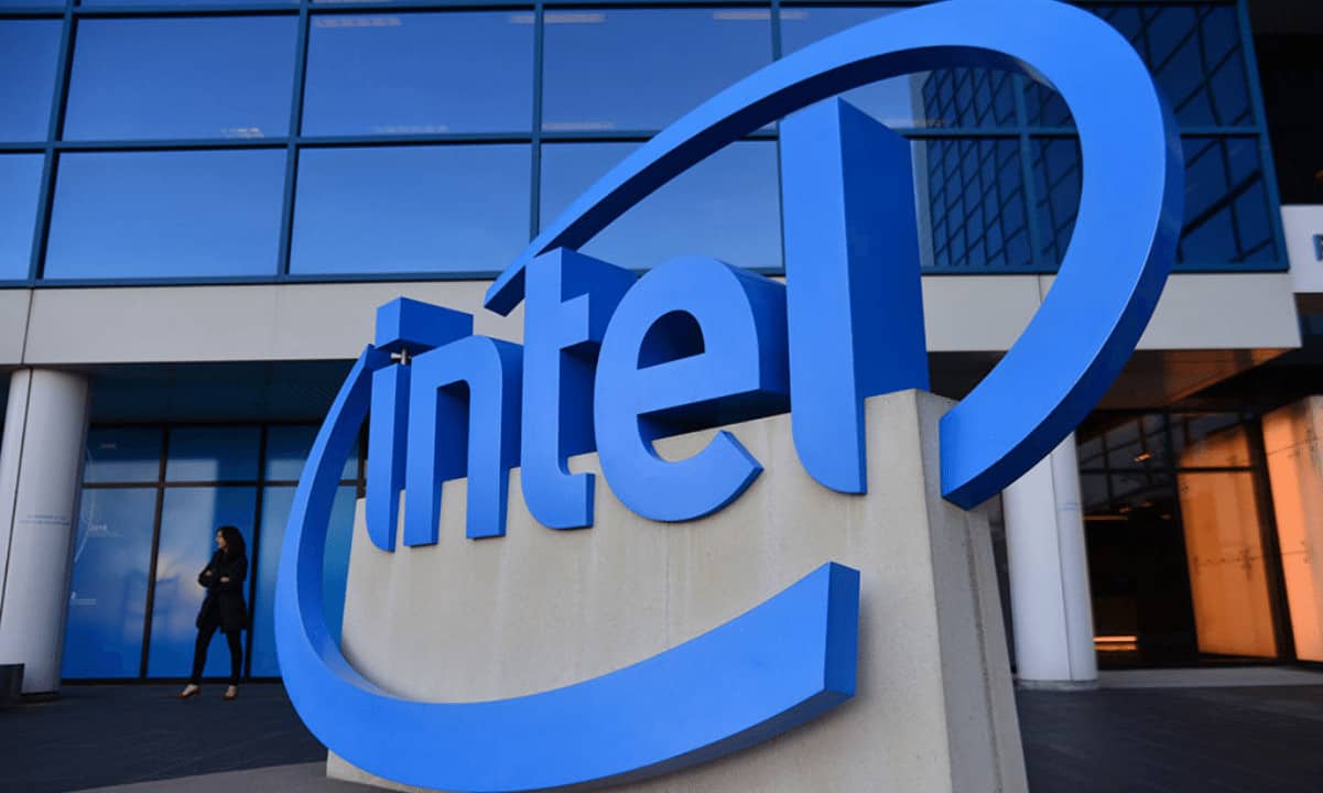 Surprising-investor:-intel-now-owns-coinbase-shares