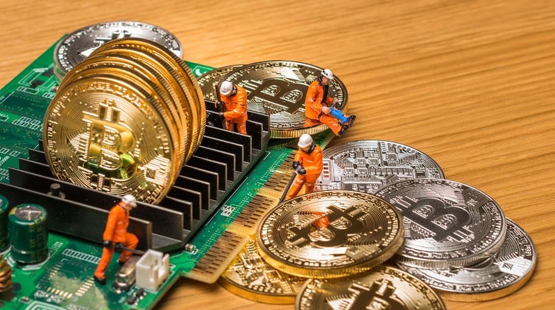 Greenidge-generation-orders-10,000-bitcoin-miners-right-after-nasdaq-listing