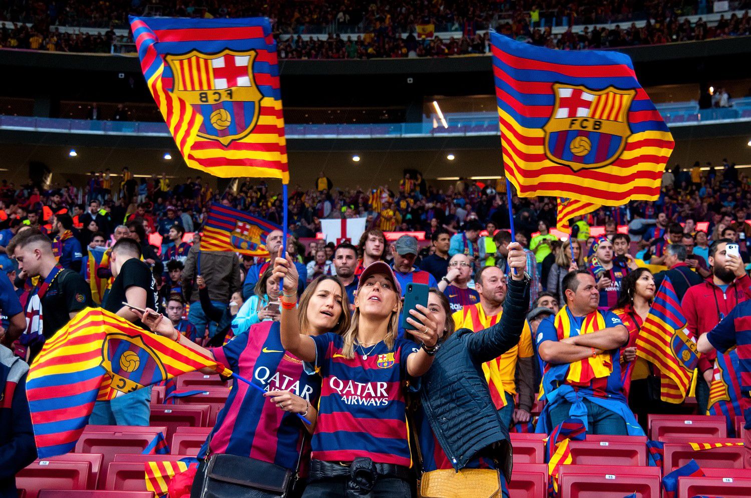 Fc-barcelona-joins-nft-rush-with-moments-from-122-years-of-history