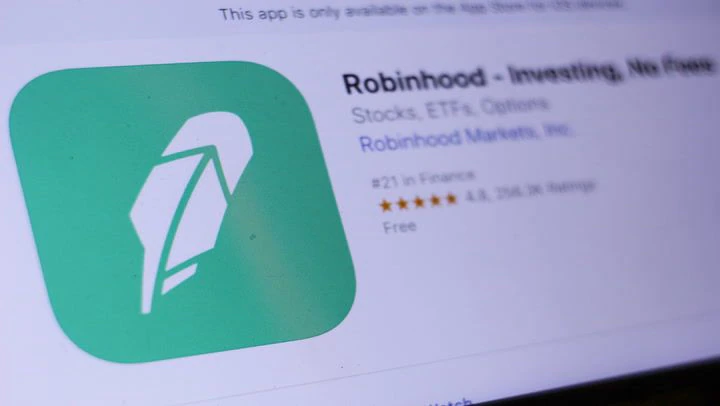 Robinhood-shares-fall-after-data-security-breach-revealed