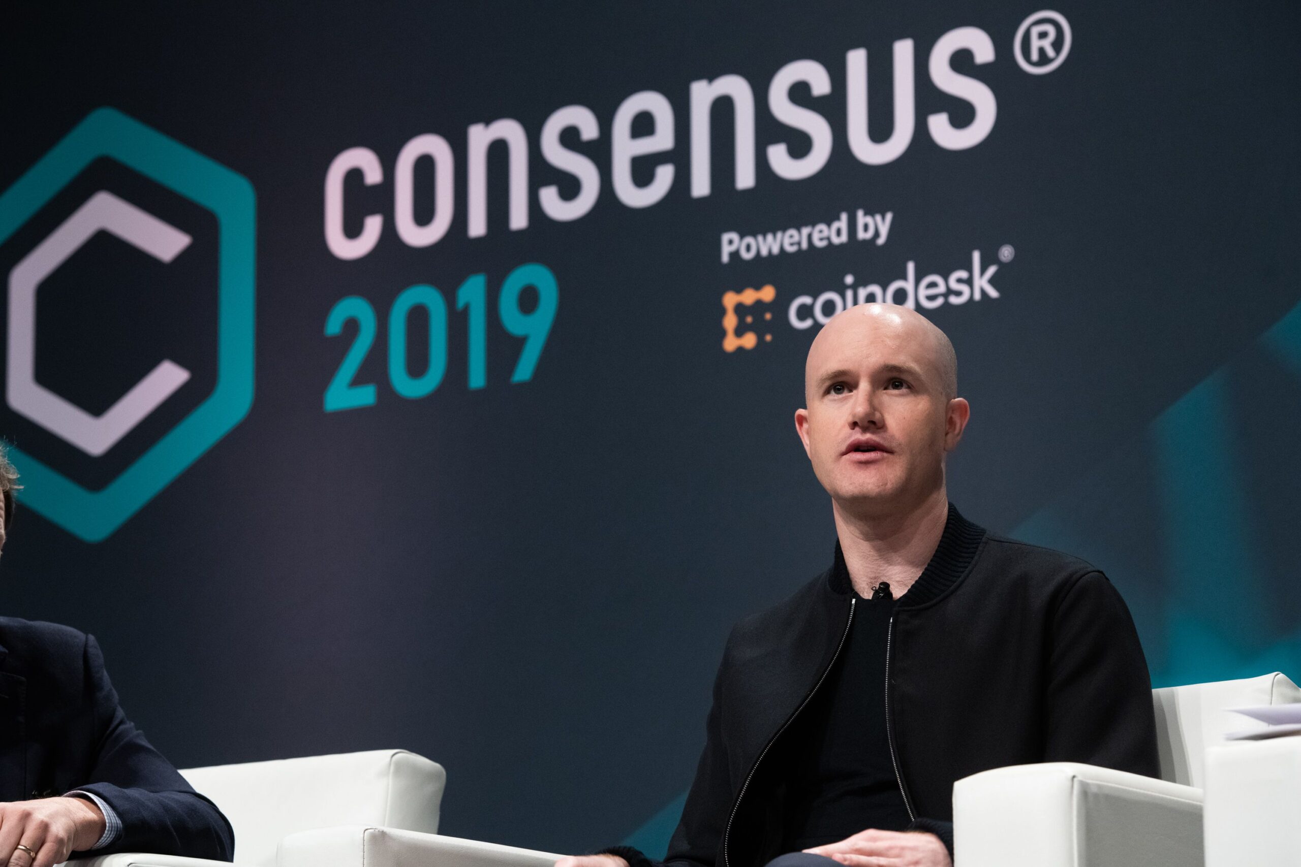 Coinbase-analysts-see-‘green-shoots’-after-weak-third-quarter-results