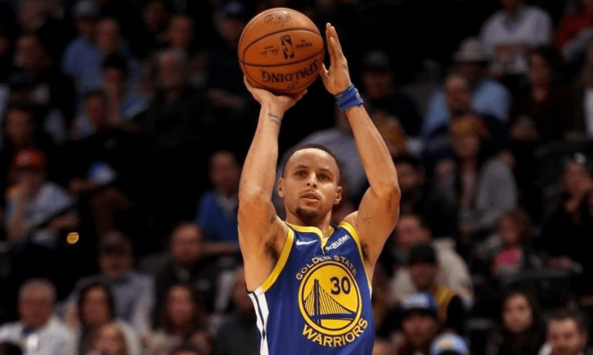Nba-star-stephen-curry-celebrates-his-3-point-record-by-launching-nft-collection